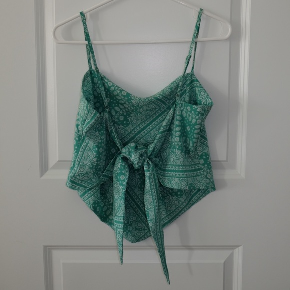 Green tank - Picture 2 of 2